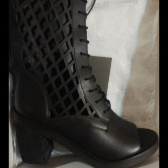 NWT VINTAGE FOUNDER OPEN TOE BOOT - Picture 2 of 2